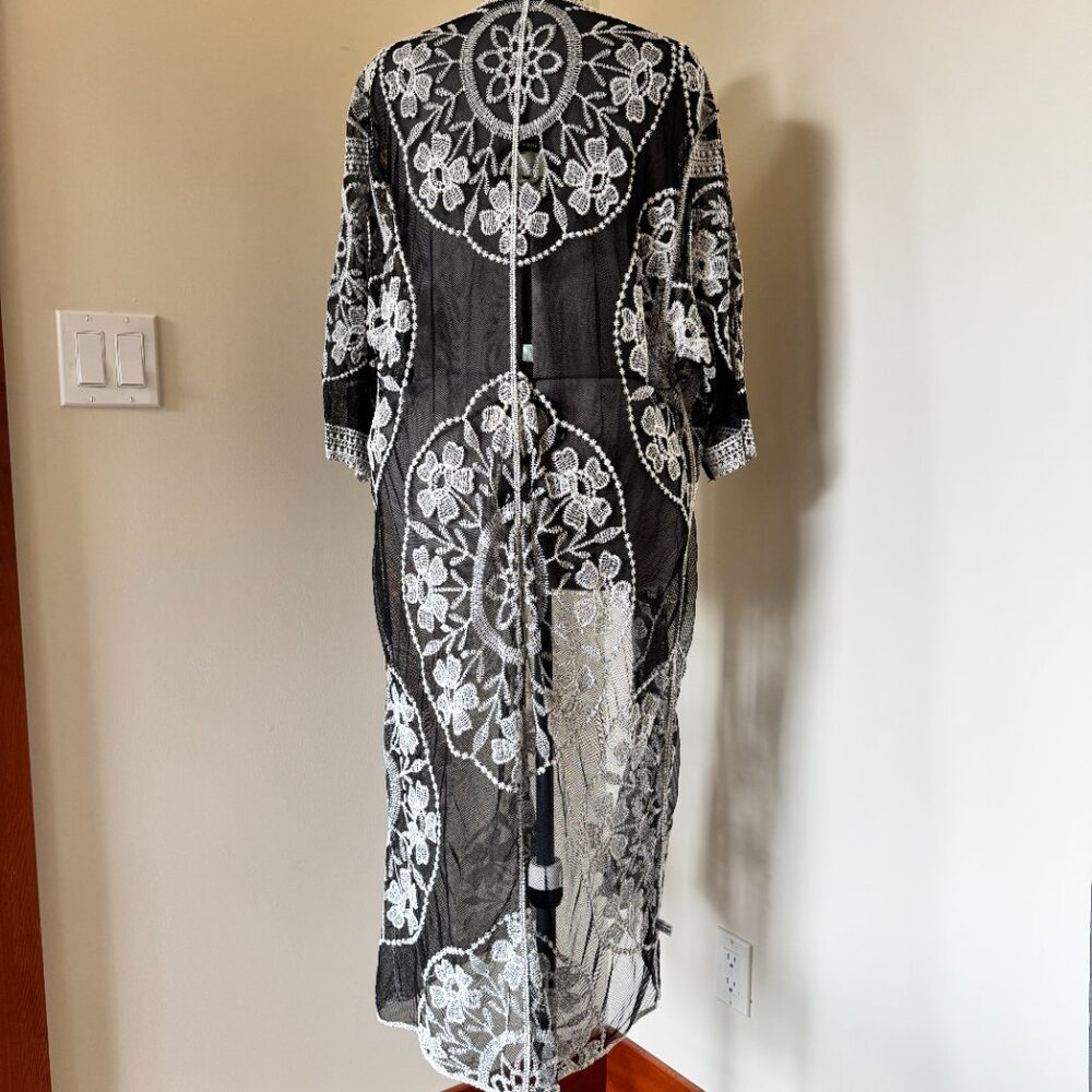 Black Sheer Embroidered Lace Kimono Duster Floral Boho Festival Cardigan - Picture 6 of 7